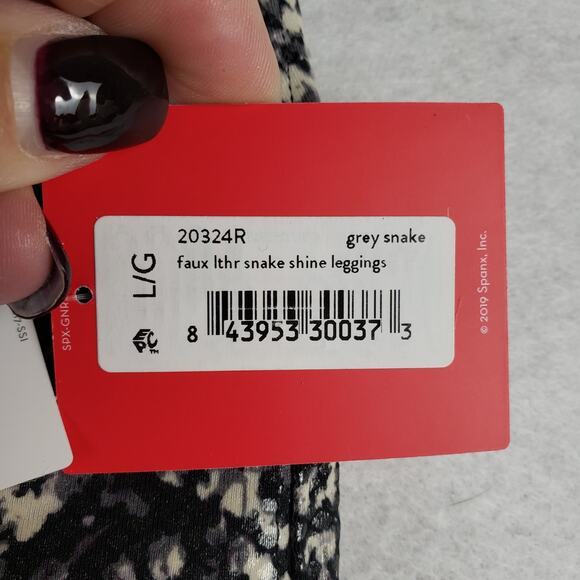 Spanx Women's L Faux Leather Shine Snakeskin Leggings Gray Animal Print New - Picture 7 of 12